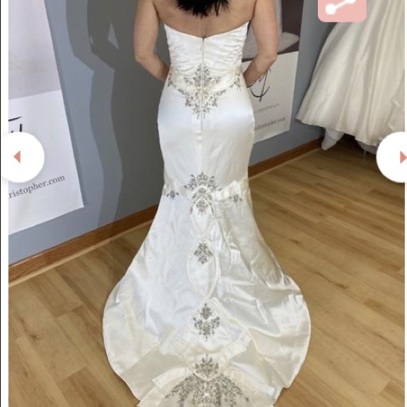 Matthew Christopher Sasha Wedding Dress - Picture 4 of 7